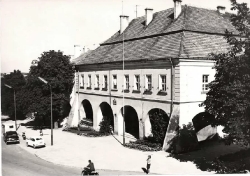 OPATOWSKI RYNEK NA KARCIE POCZTOWEJ Z LAT 60-TYCH_4